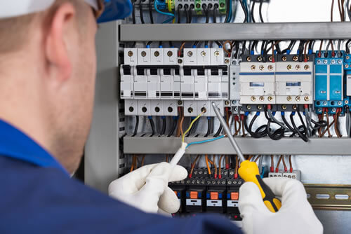 Assessoria para Adequação de Instalaçoes Elétricas (NR-10)